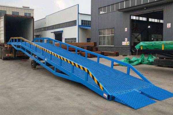 登車橋日常要進(jìn)行的維護(hù)工作有哪些呢？